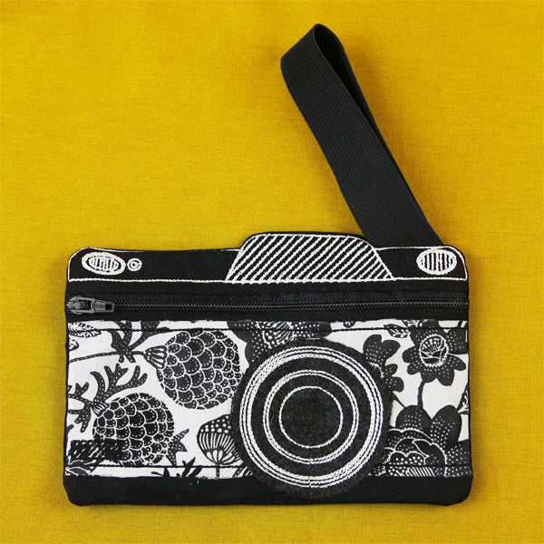 Aperture Priority Zipper Pouch (In-the-Hoop) - Image 2