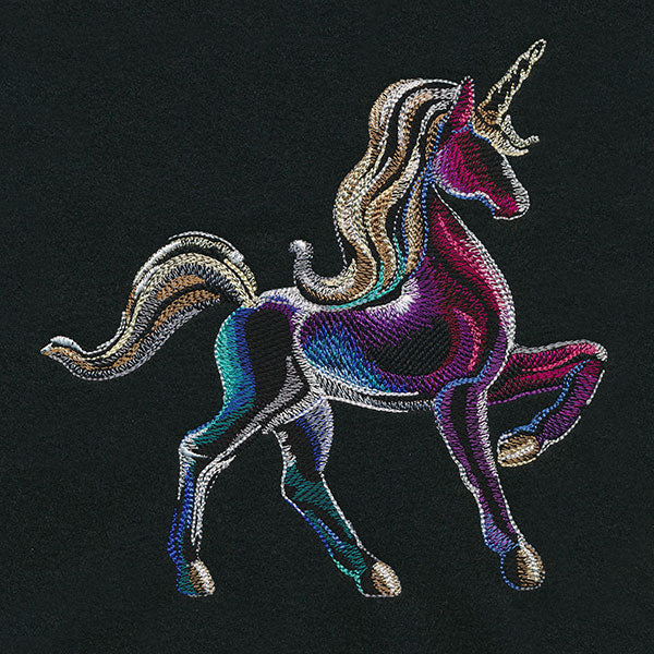 Blown Glass Unicorn - Image 3