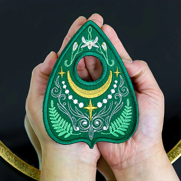Dreamy Planchette (In-the-Hoop) - Image 5