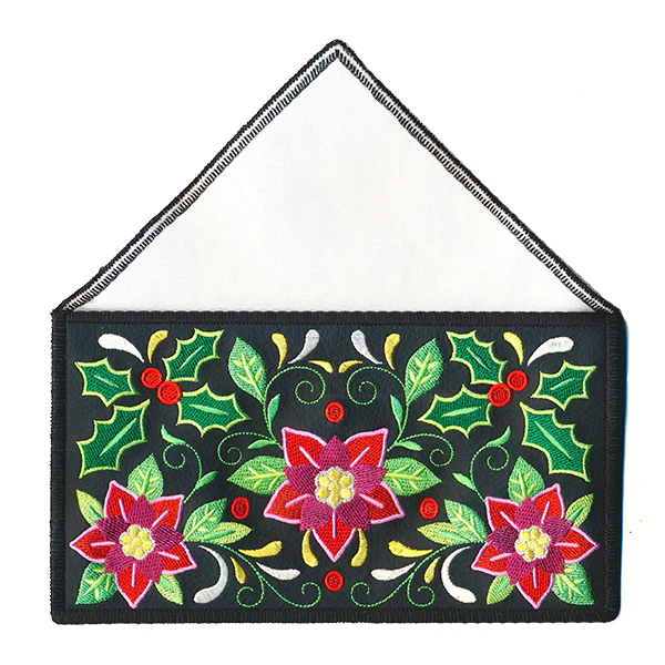 Festive Christmas Clutch (In-the-Hoop) - Image 2