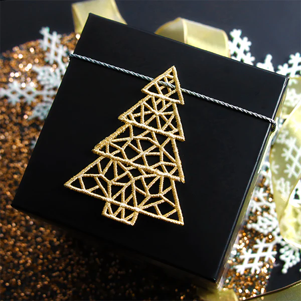Festive Tidings Christmas Tree (Lace) - Image 2