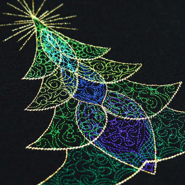 Glimmering Christmas Tree - Image 6