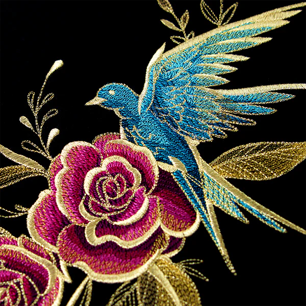 Glimmering Garden - Swallow and Roses - Image 8
