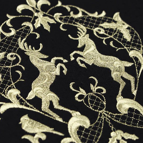 Glistening Holiday Crest - Image 6