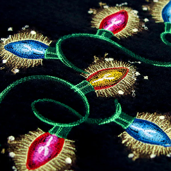 Light and Bright Christmas - Image 4