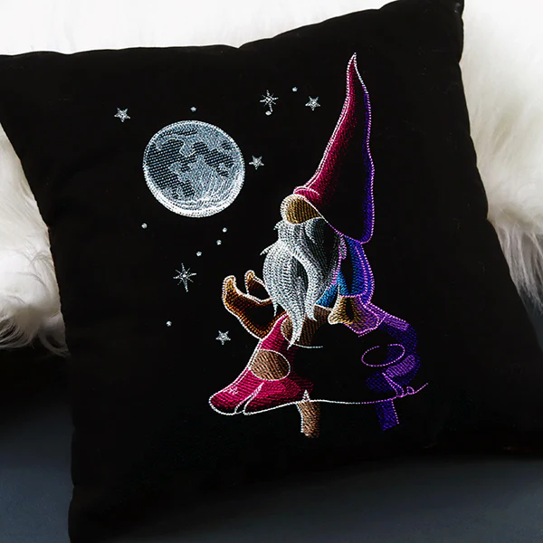 Moon Gazing Gnome - Image 6