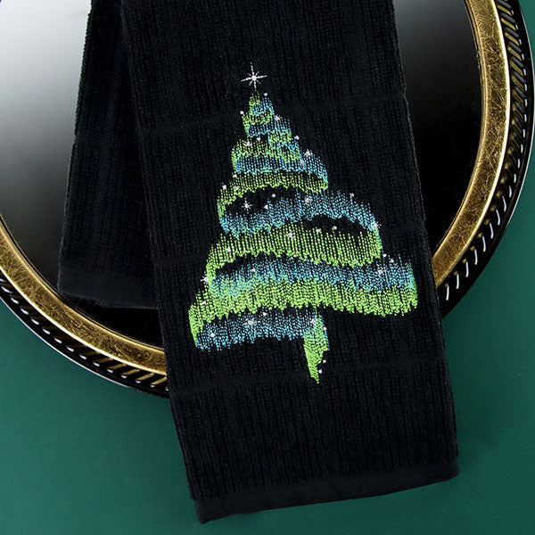 Northern Lights Christmas Tree - Image 4