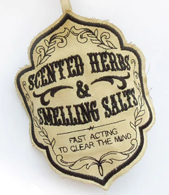 Scented Herbs and Smelling Salts Sachet (In the Hoop) - Image 3